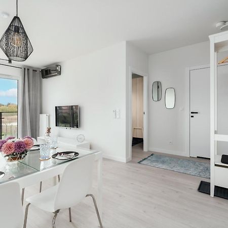 Stara Cegielnia Lake View Apartment By Renters Prestige Posen Exterior foto